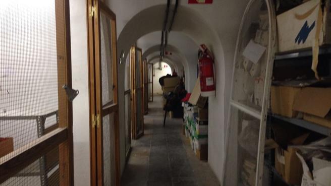 Refugio usado como almacen