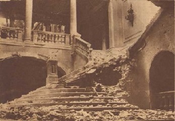 Escaleras Ayuntamiento